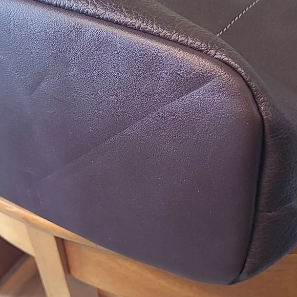 DAVID JONES PARIS Adrift Faux Leather Shoulder Bag - Picture 12 of 16